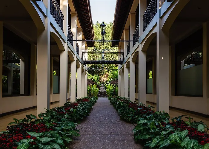 Heritage Hotel 5*