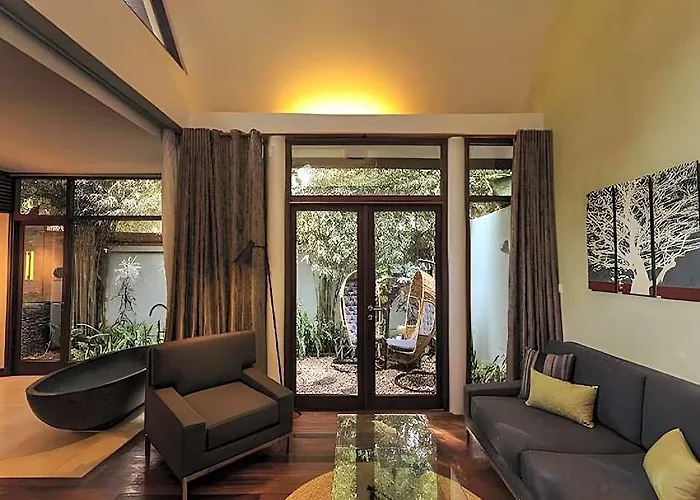 Heritage 5* Siem Reap